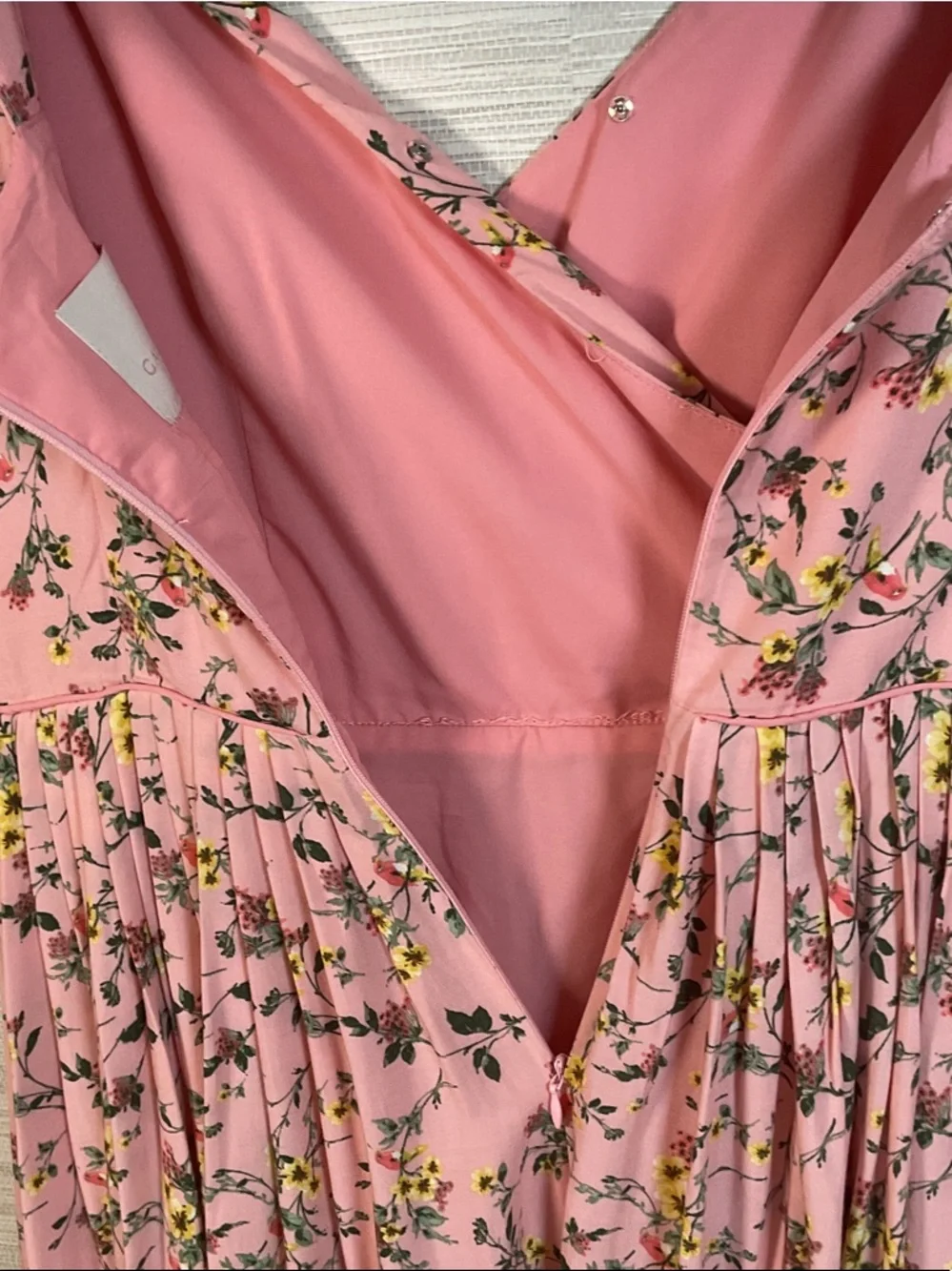 Girl Meets Glam Sarah Dress Sleeveless Pink Floral Midi Size 4 Garden Birds - Picture 12 of 13